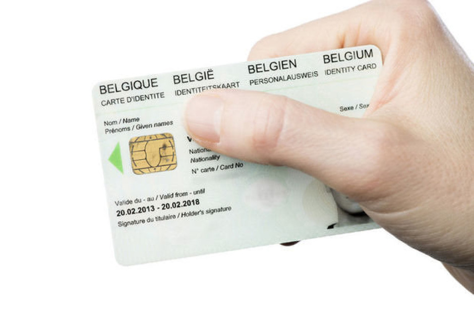 Changements en vue pour la carte d'identité des Belges